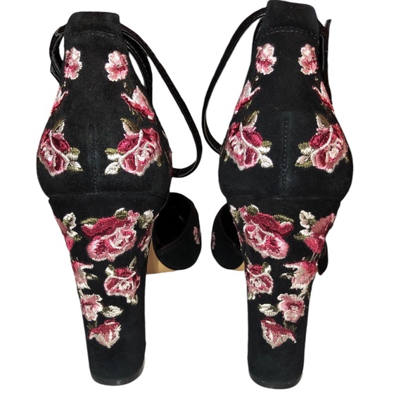 White House Black Market Embroidered Heels size 10 - Picture 4 of 11